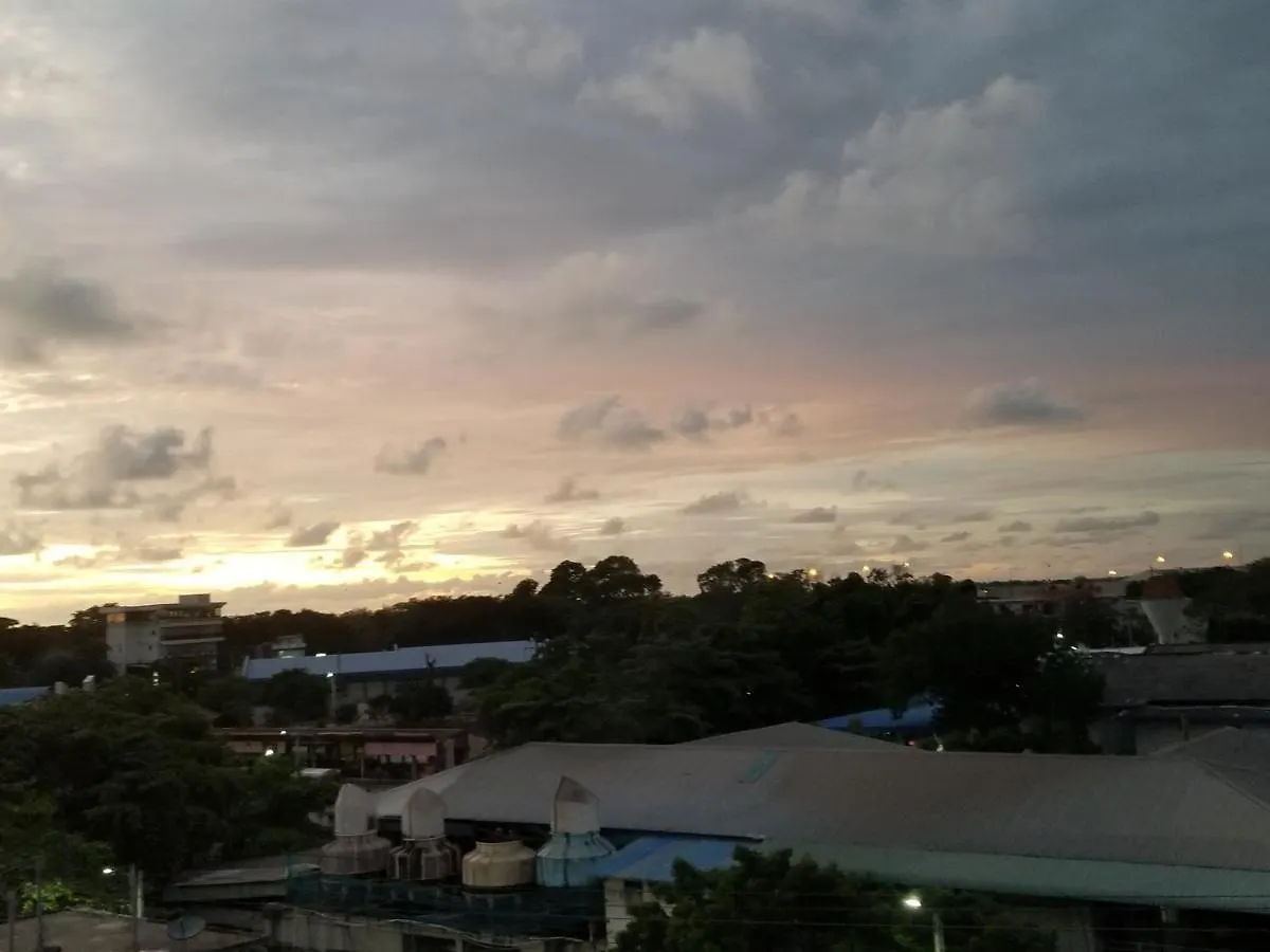 Kings Gate Airport Transit Hotel Katunayaka